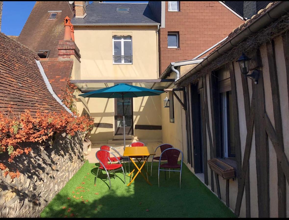 Les 3 P'Tites Pom'S Hotel Alençon Buitenkant foto