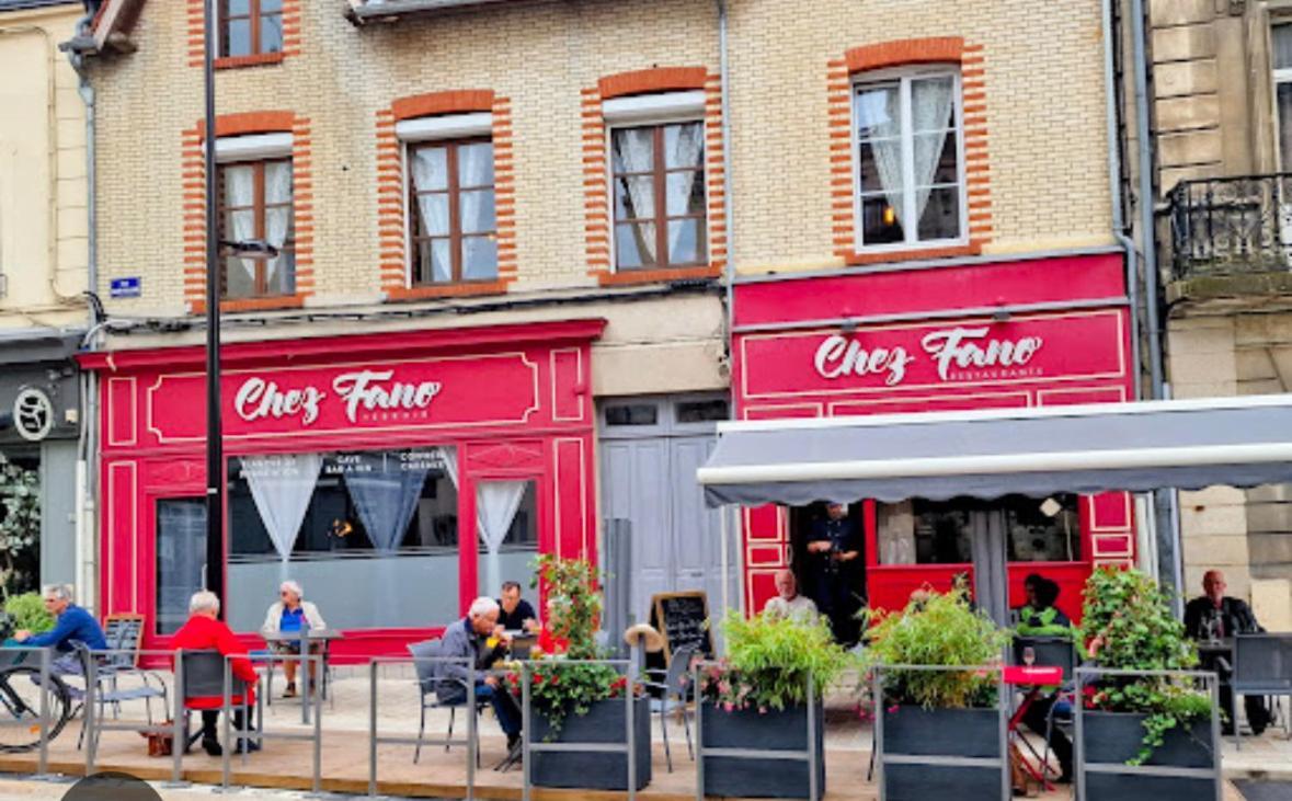 Les 3 P'Tites Pom'S Hotel Alençon Buitenkant foto
